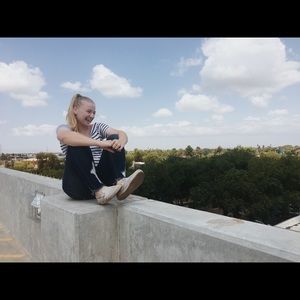 Meet your Posher, Janelle